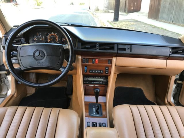 1991 Mercedes-Benz 300-Series - photo 10