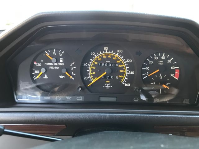 1991 Mercedes-Benz 300-Series - photo 9