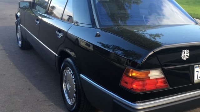 1991 Mercedes-Benz 300-Series 300e e320 - photo 4