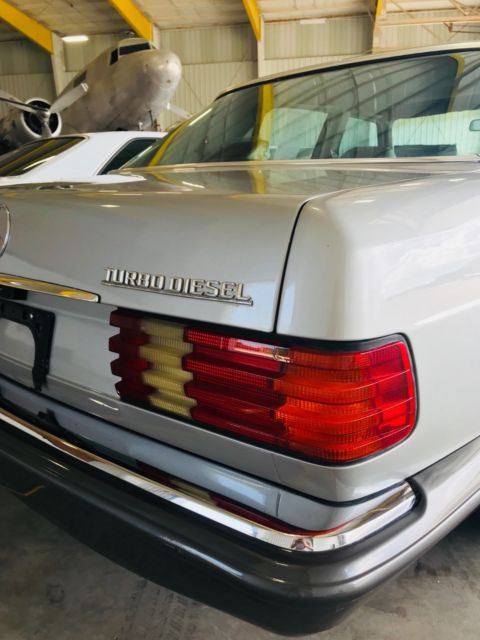 1985 Mercedes-Benz 300-Series - photo 10