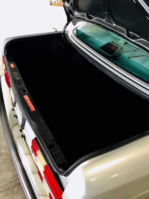 1985 Mercedes-Benz 300-Series - photo 3