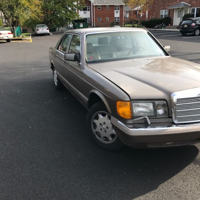 1990 Mercedes-Benz 300-Series - photo 2