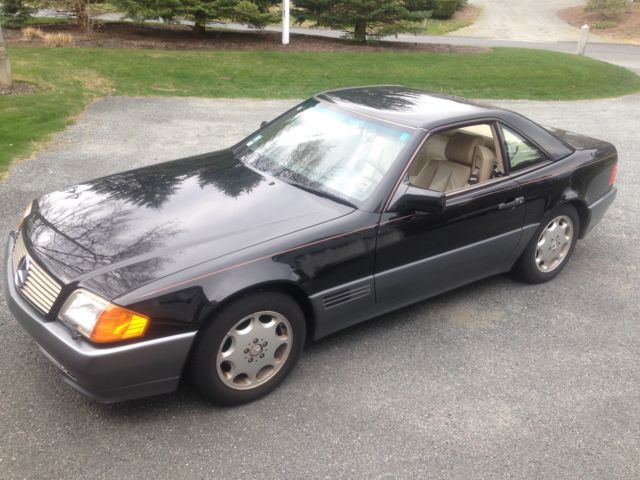 Mercedes 300SL - NO RUST - LOW ORIGINAL MILES - SECOND OWNER - GARAGED 1994 Mercedes-Benz SL-Class