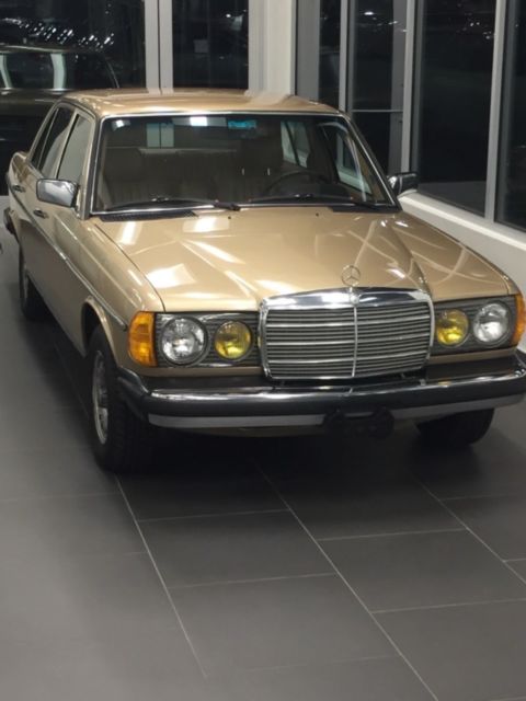 1985 Mercedes-Benz 300-Series - photo 2