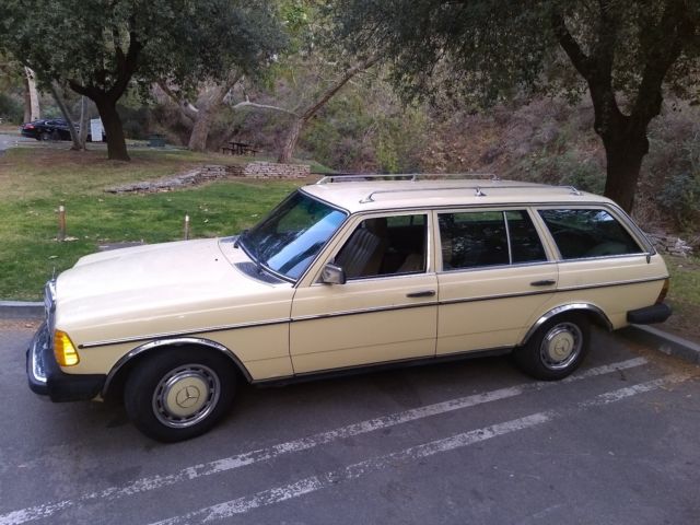 1979 Mercedes-Benz 300-Series 300TD Wagon Diesel - photo 2