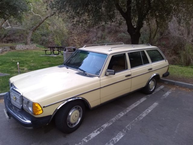 1979 Mercedes-Benz 300-Series