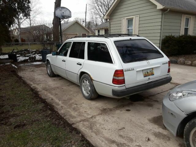 1992 Mercedes-Benz 300-Series - photo 5