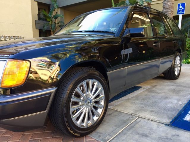 1991 Mercedes-Benz 300-Series 300TE station wagon - photo 10