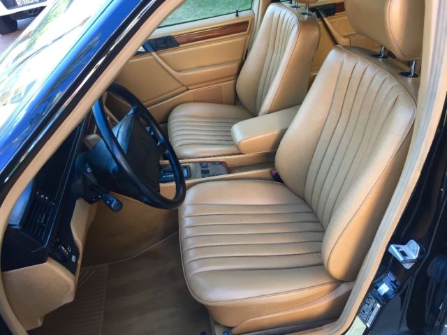 1991 Mercedes-Benz 300-Series 300TE station wagon - photo 13