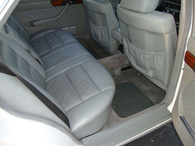 1990 Mercedes-Benz 300-Series wood - photo 10