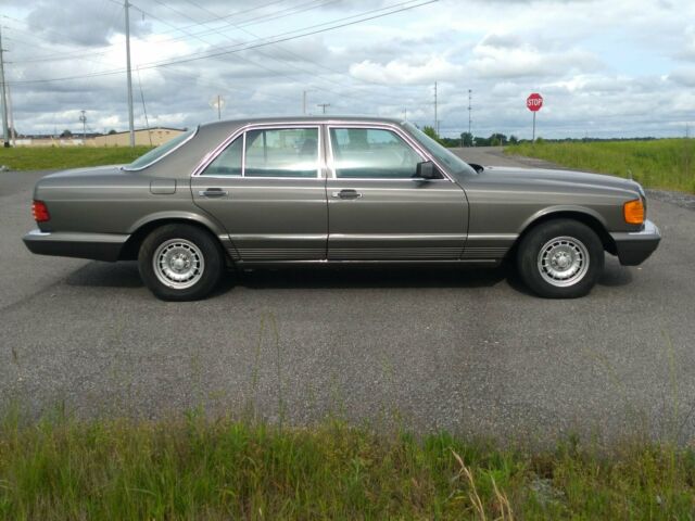 1985 Mercedes-Benz S-Class 380 SE W126 - photo 2