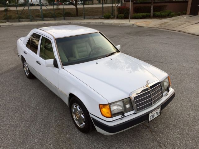 1993 Mercedes-Benz E-Class 400E - photo 5