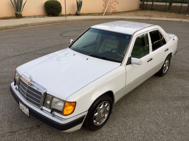 1993 Mercedes-Benz E-Class 400E - photo 6