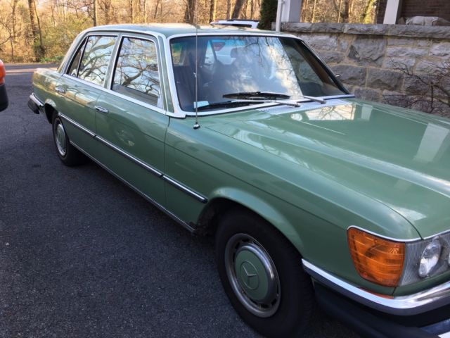 1974 Mercedes-Benz 400-Series - photo 3