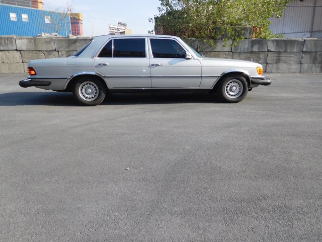 1979 Mercedes-Benz 400-Series 6.9 - photo 4