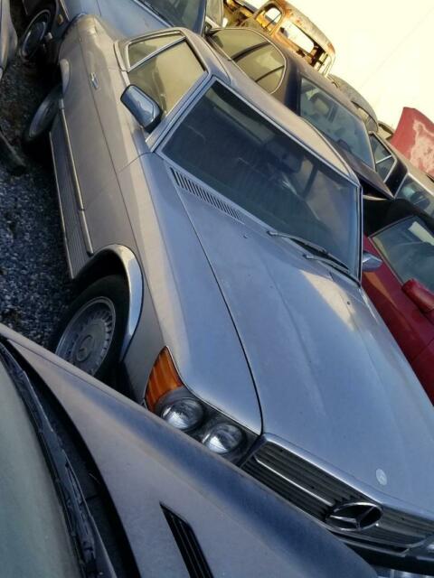 1980 Mercedes-Benz SL-Class - photo 3