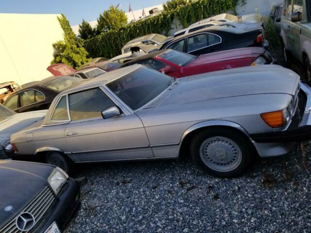 1980 Mercedes-Benz SL-Class - photo 8