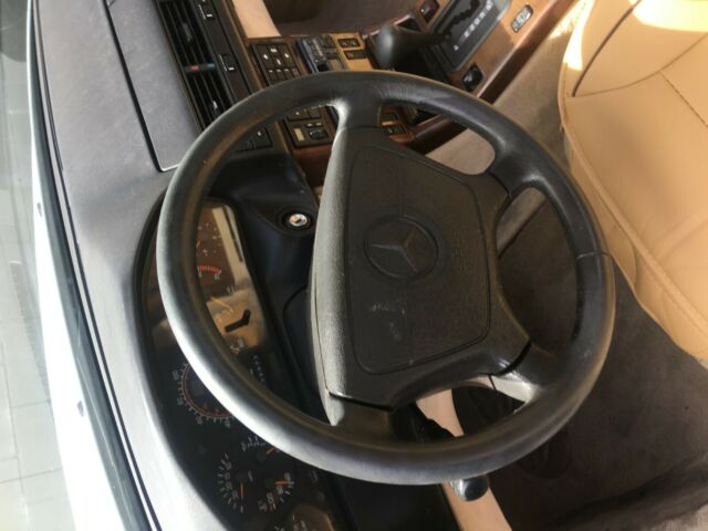 1993 Mercedes-Benz SL-Class - photo 10