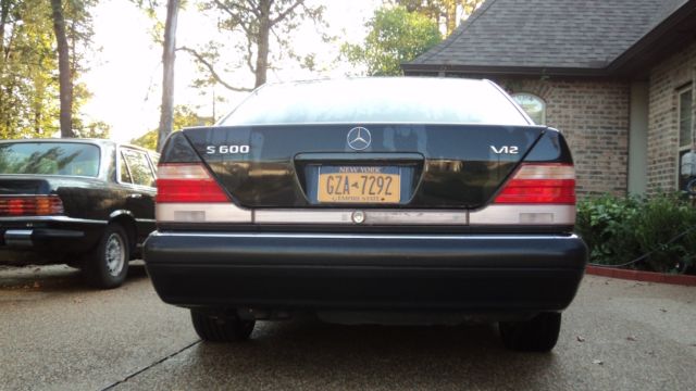 1979 Mercedes-Benz 6.9 V8 limo, -- - photo 12
