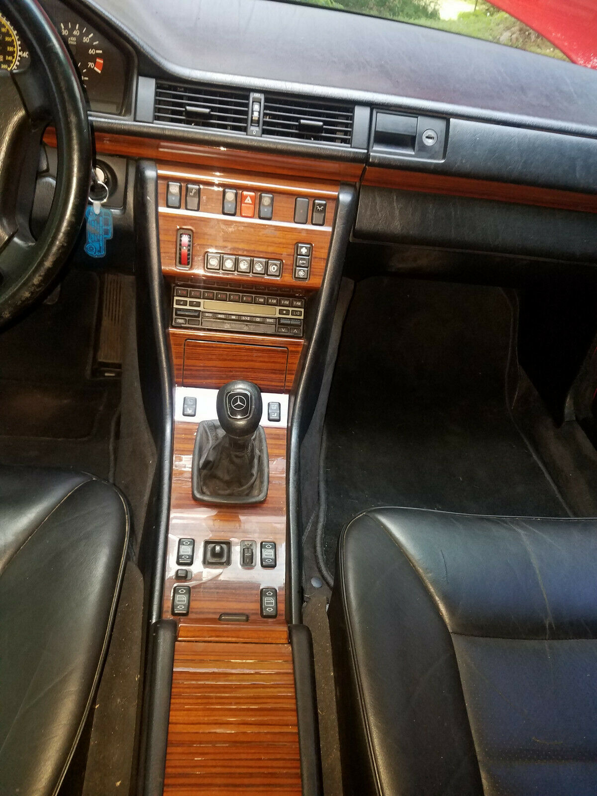 1992 Mercedes-Benz 300-Series E - photo 10