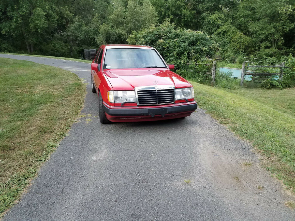 1992 Mercedes-Benz 300-Series E - photo 2