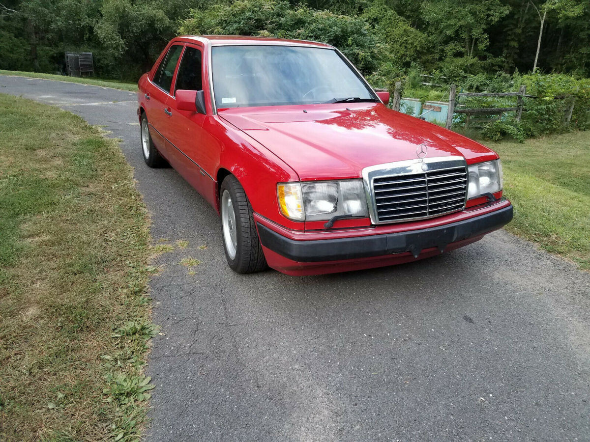 1992 Mercedes-Benz 300-Series E - photo 4