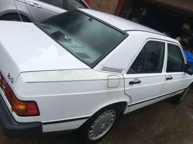 1988 Mercedes-Benz 190-Series - photo 6