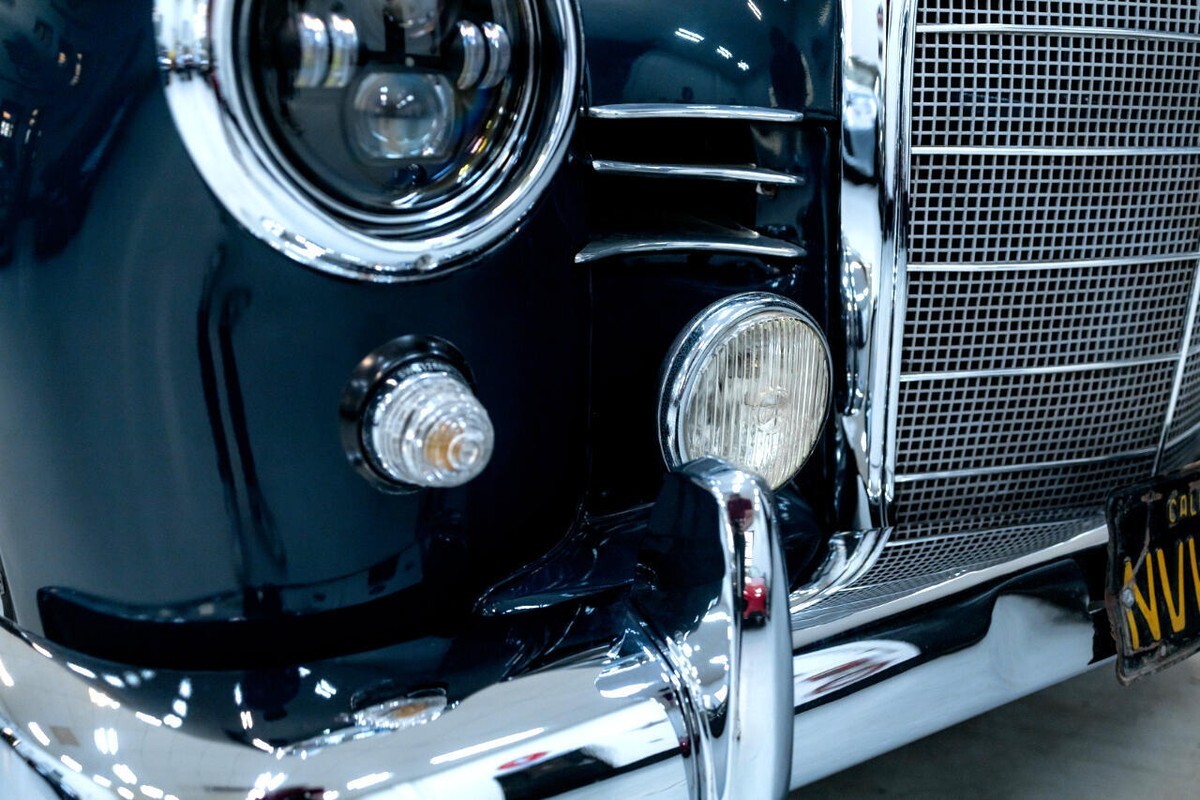 1961 Mercedes-Benz 190 Sedan - photo 12