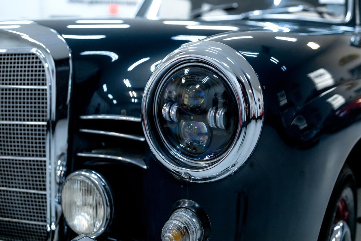 1961 Mercedes-Benz 190 Sedan - photo 13