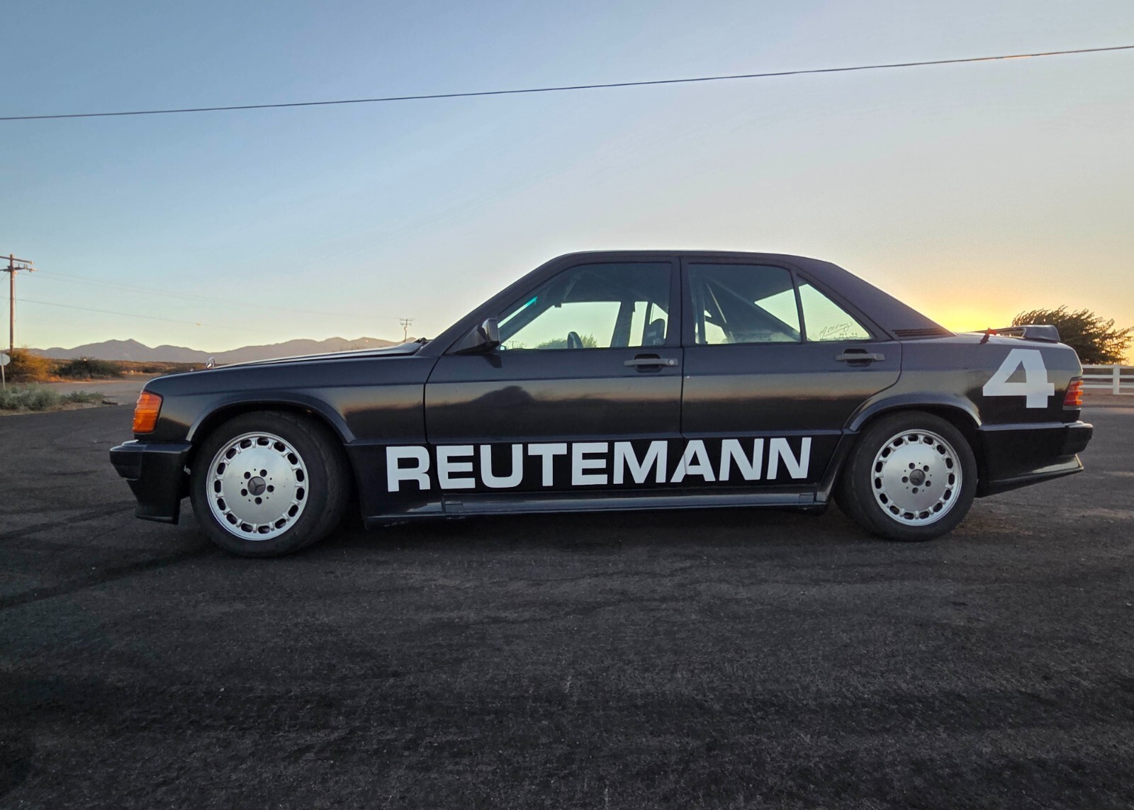 1986 Mercedes-Benz 190-Series - photo 4