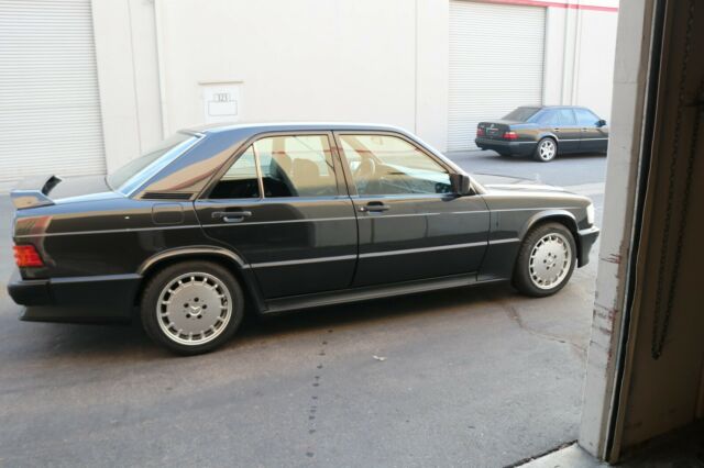 1990 Mercedes-Benz 190-Series - photo 3