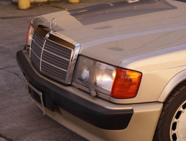 1990 Mercedes-Benz 190-Series Cosworth - photo 4