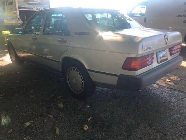 1988 Mercedes-Benz 190-Series - photo 12