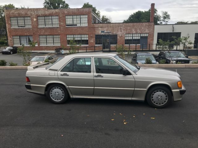1987 Mercedes-Benz 190-Series - photo 4