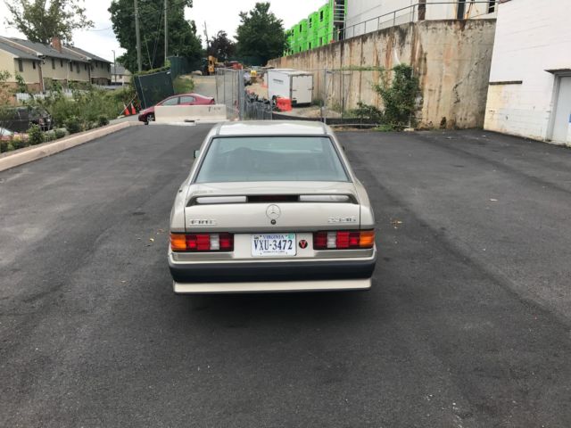 1987 Mercedes-Benz 190-Series - photo 6