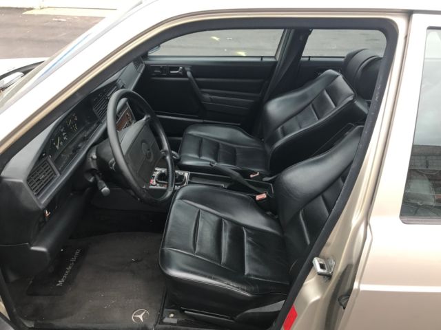 1987 Mercedes-Benz 190-Series - photo 8