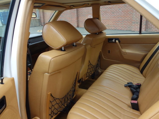 1993 Mercedes-Benz 190-Series - photo 12