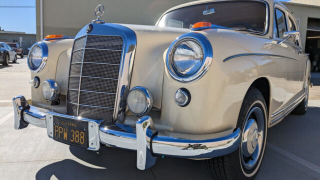 1957 Mercedes-Benz 200-Series - photo 2