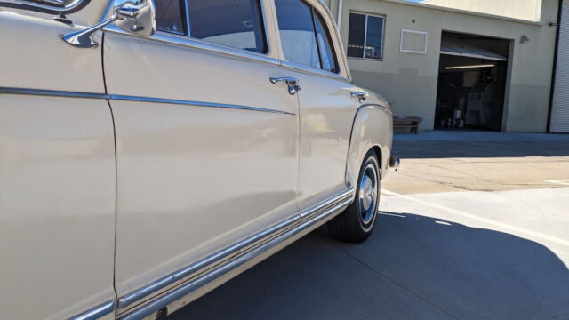 1957 Mercedes-Benz 200-Series - photo 6