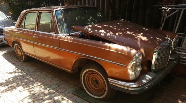 1968 Mercedes-Benz 200-Series - photo 6