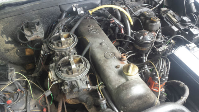 1971 Mercedes-Benz 200-Series - photo 11