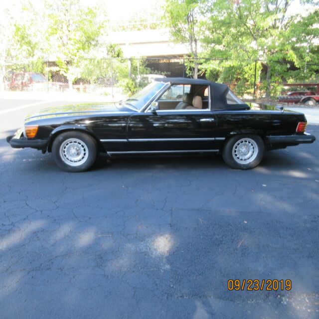 1976 Mercedes-Benz SL-Class - photo 2