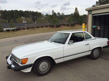 Mercedes-Benz 1976 450SL convertable with additional hardtop 1976 Mercedes-Benz SL-Class 450SL