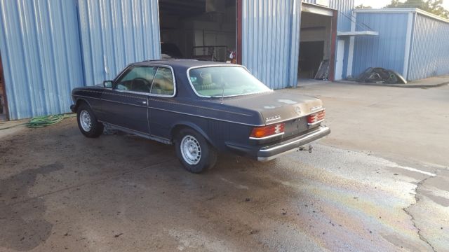 1983 Mercedes-Benz 300-Series - photo 4