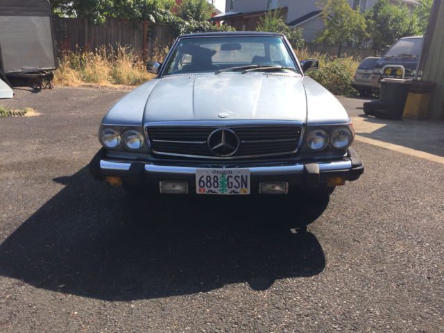 Mercedes Benz 1983 380SL 2-door coupe roadster silver blue great condition 1983 Mercedes-Benz 300-Series