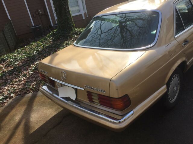1985 Mercedes-Benz 300-Series - photo 9