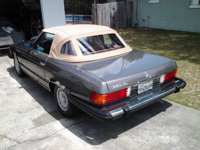 1985 Mercedes-Benz 300-Series 380SL - photo 4