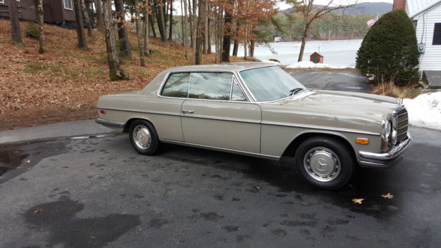 Mercedes Benz: 200 series 1972 Mercedes-Benz 200-Series 250c coupe