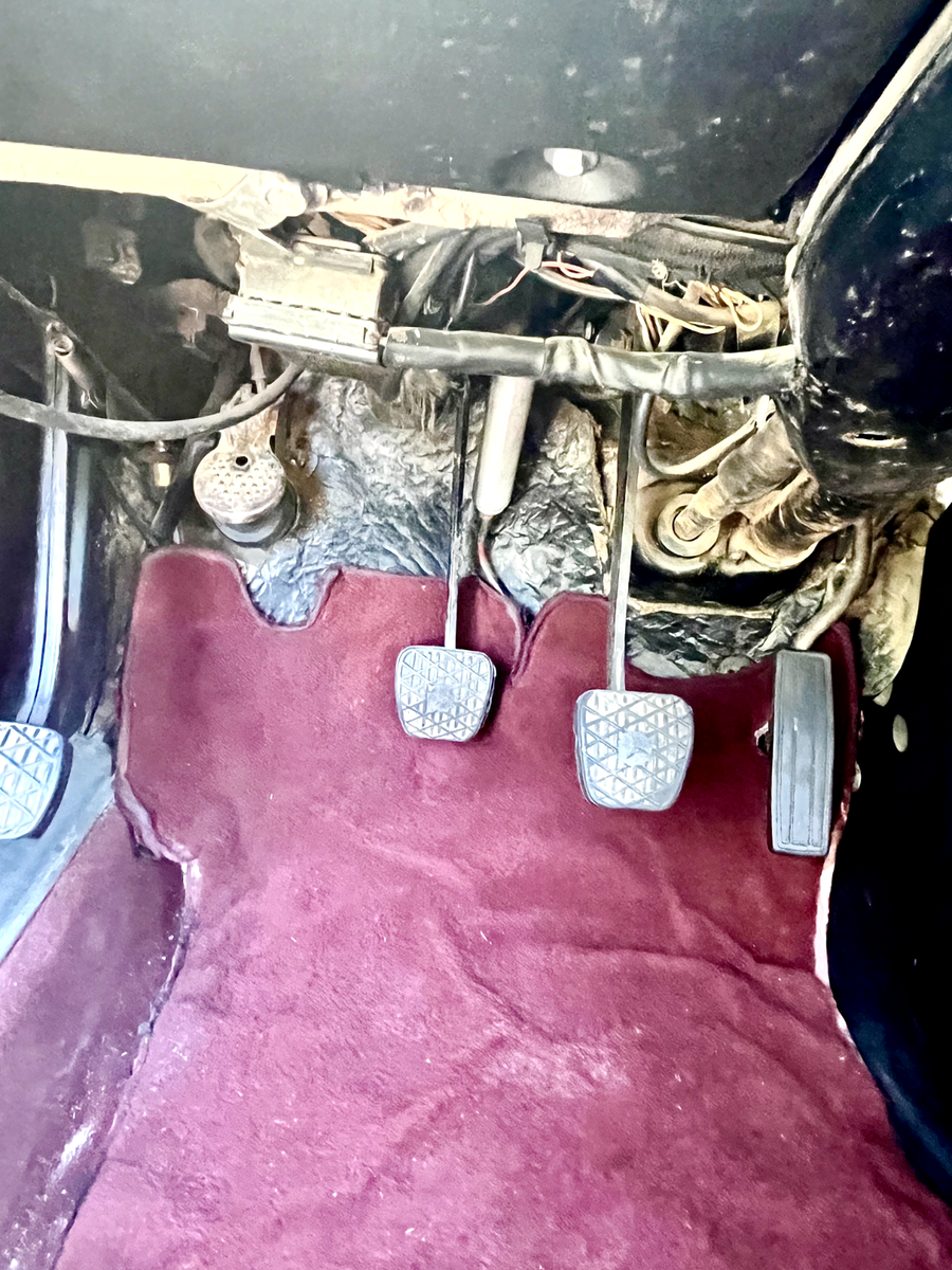 1971 Mercedes-Benz 200 Series - photo 11