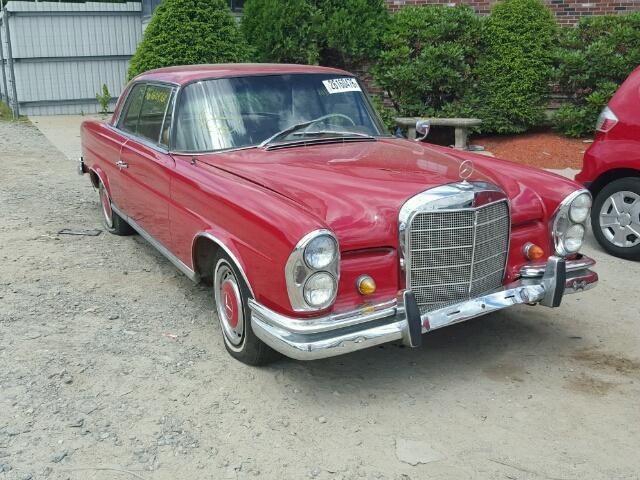 MERCEDES-BENZ 220 SE 1962 Mercedes-Benz 200-Series